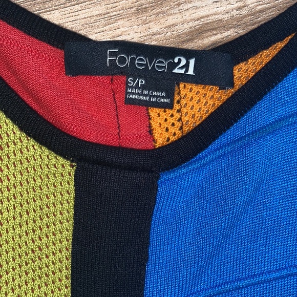 Colorblock dress - Picture 2 of 6